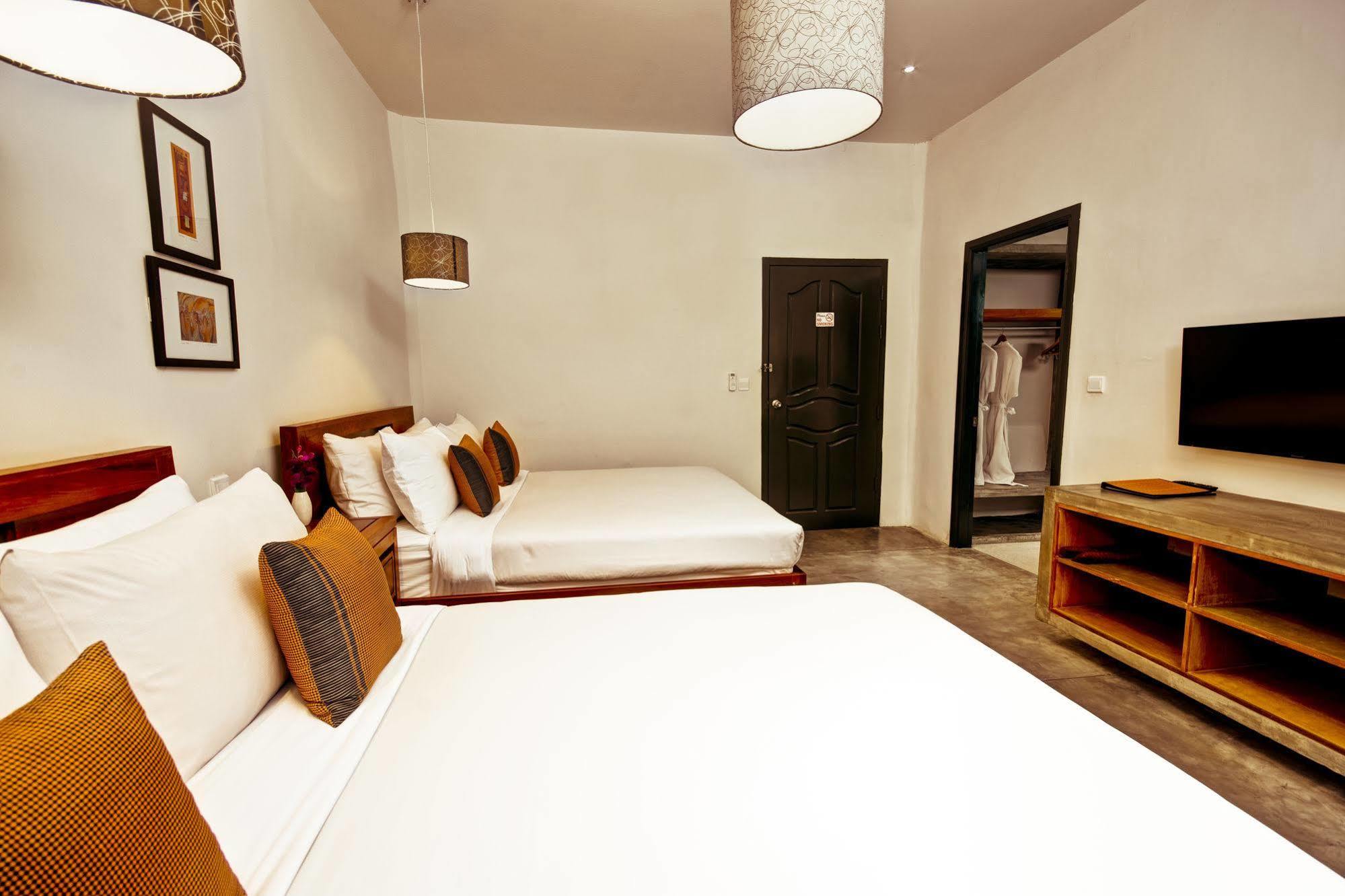 Santa Clara Boutique Hotel Siem Reap Bagian luar foto