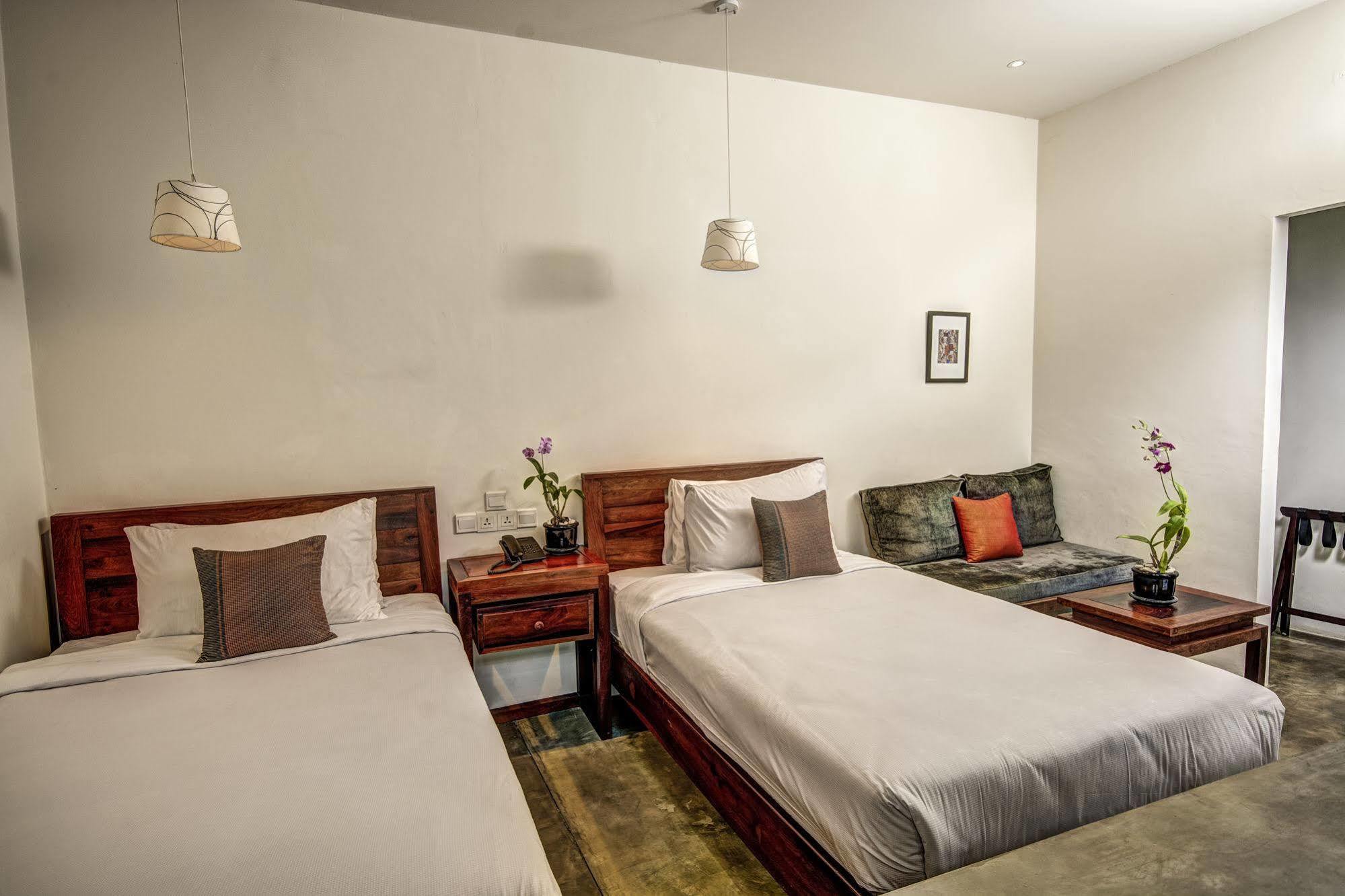 Santa Clara Boutique Hotel Siem Reap Bagian luar foto