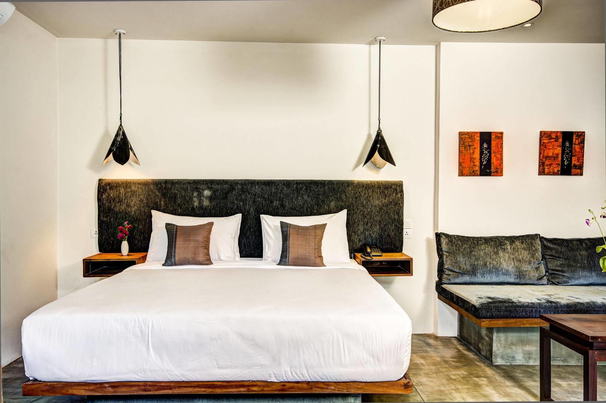 Santa Clara Boutique Hotel Siem Reap Bagian luar foto